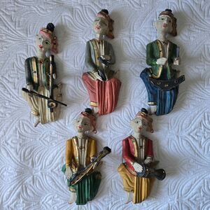 VINTAGE WOODEN CARVED ASIAN JAVA FIGURINES MUSICIANS WALL Decor Burmese Musician